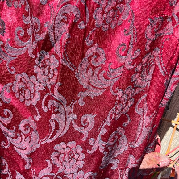 Vintage burgundy dress with floral print - Picture 3 of 5